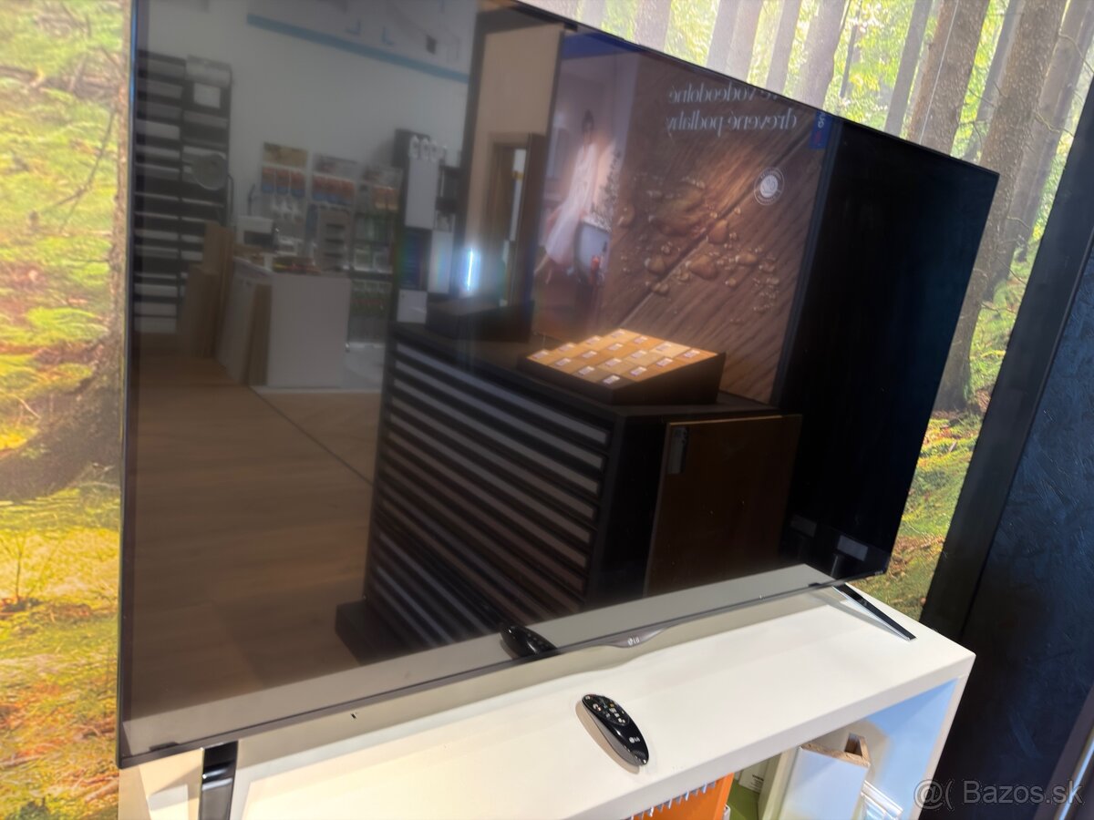 TV LG 60UF695f - 3