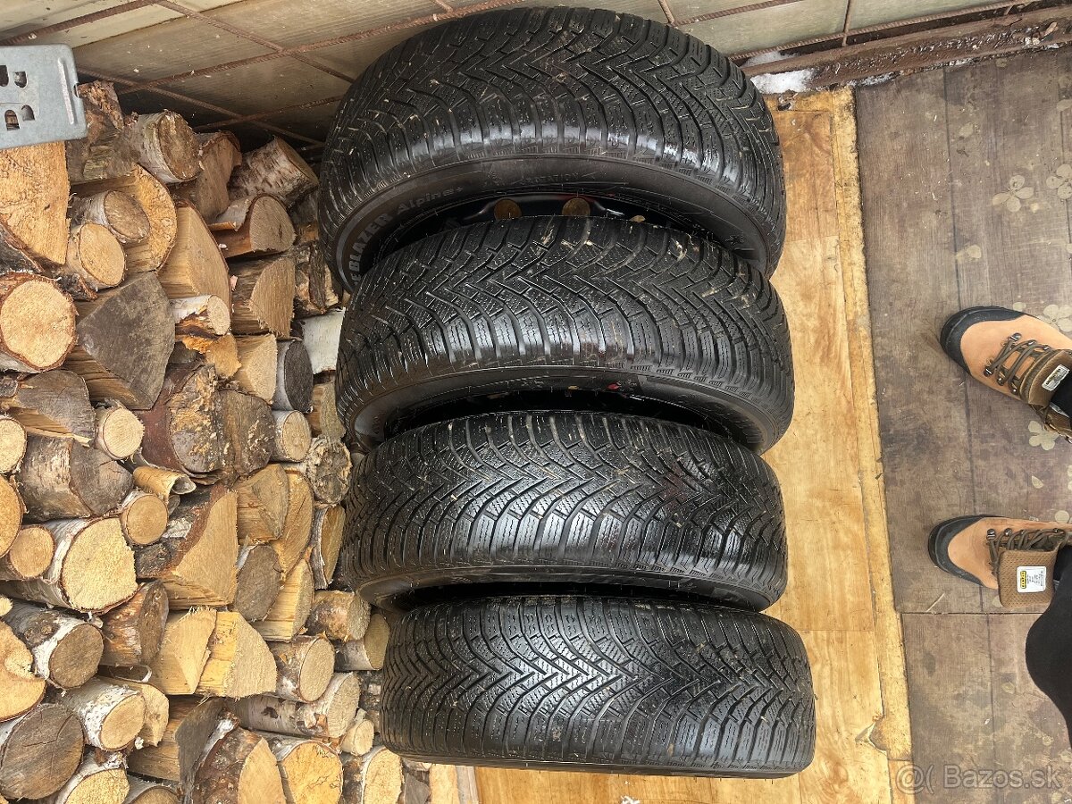 185/60 r15 - 3