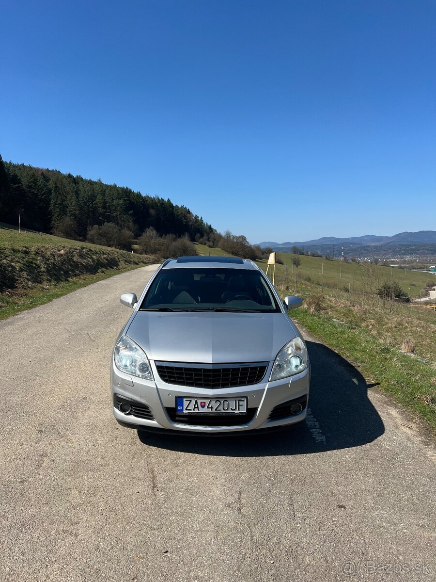 Opel Signum 2.8T V6 169kw - 3
