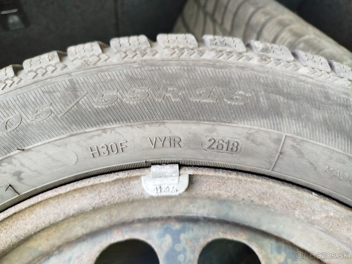 Predám staršie zimné pneumatiky 205/55 R16 s diskami - 3