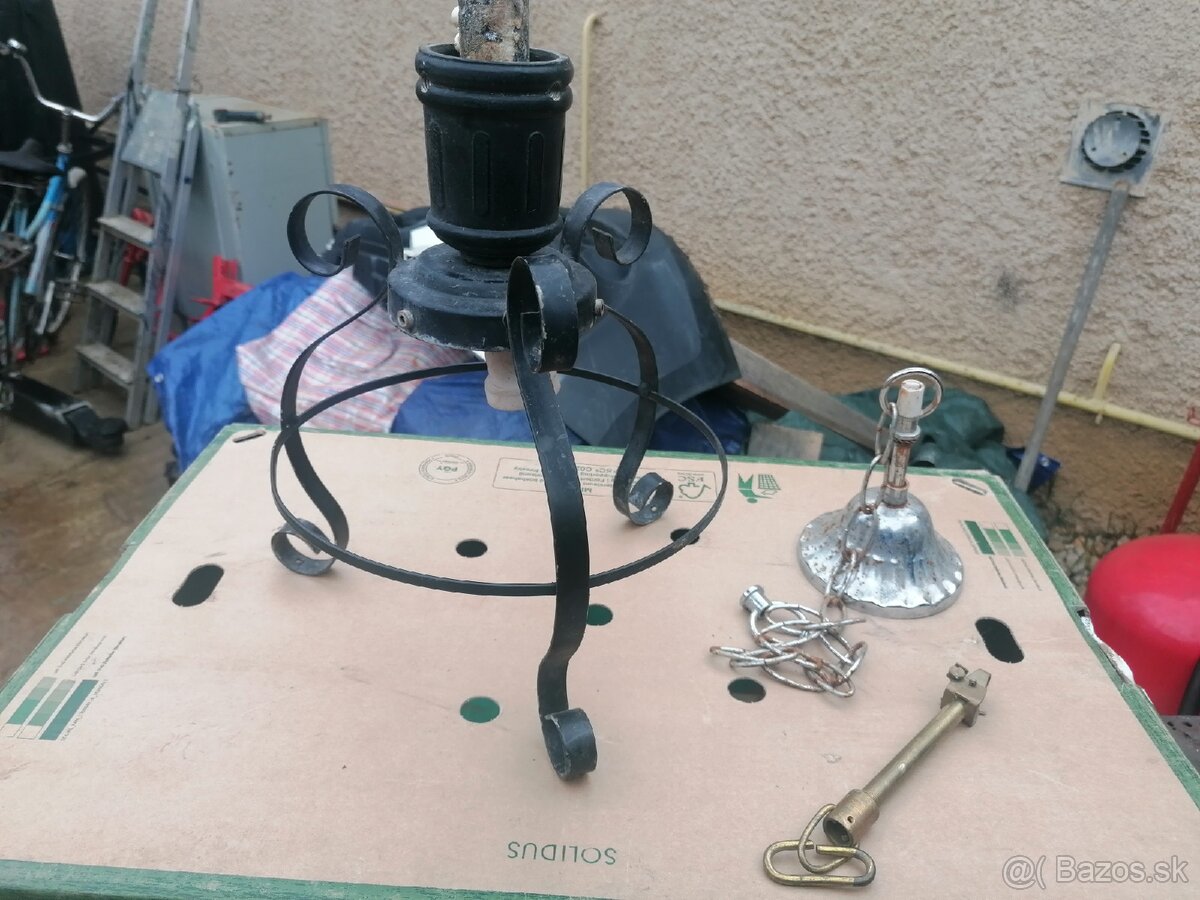 Retro vysávač, kantar lampa - 3