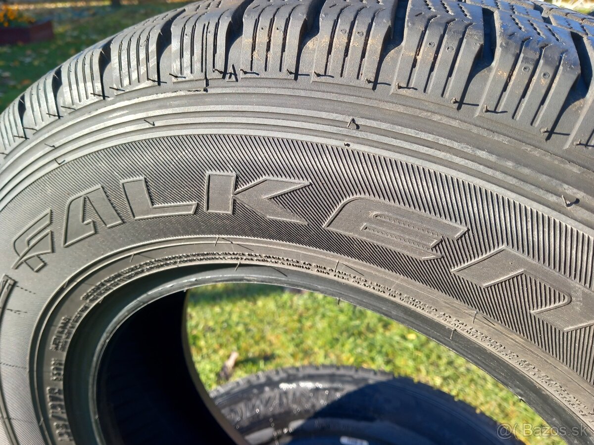 215/70 r15C zimné pneumatiky 4kusy. - 3