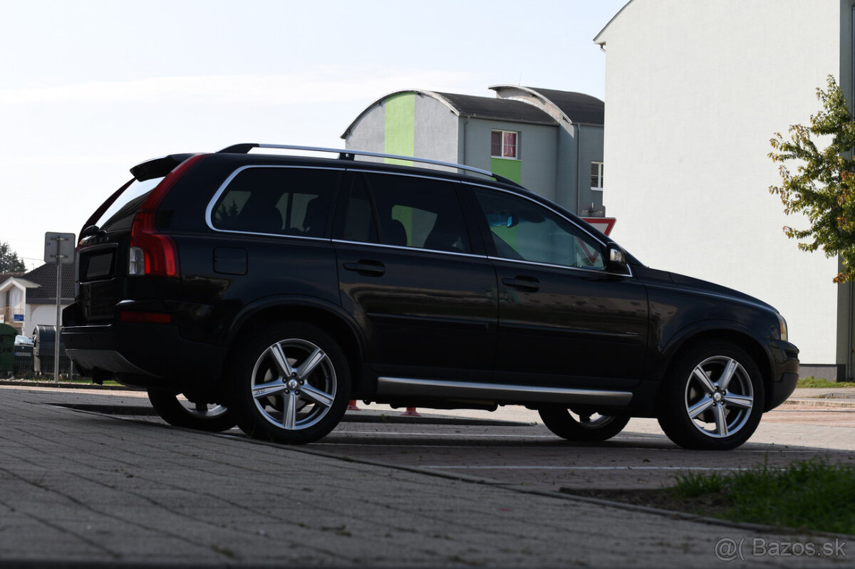 VOLVO XC90 V8 - 3