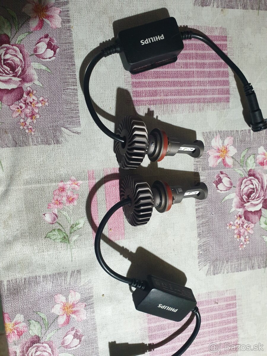 Predam nove led Philips H4,H7,H8,H11,HB3,HB4 - 3