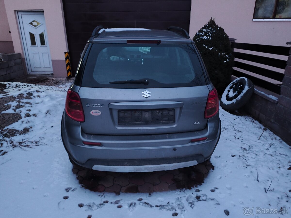 Rozpredám na diely alebo v celku - 3