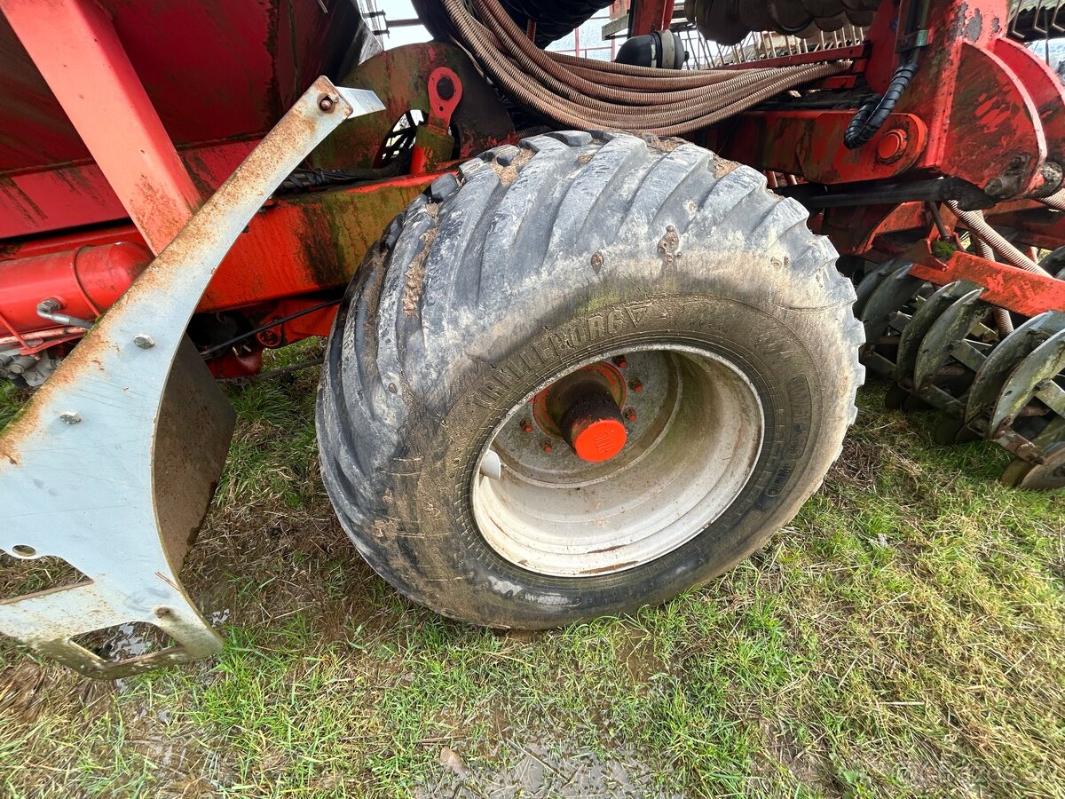 Kuhn Fastliner 6000 - 3