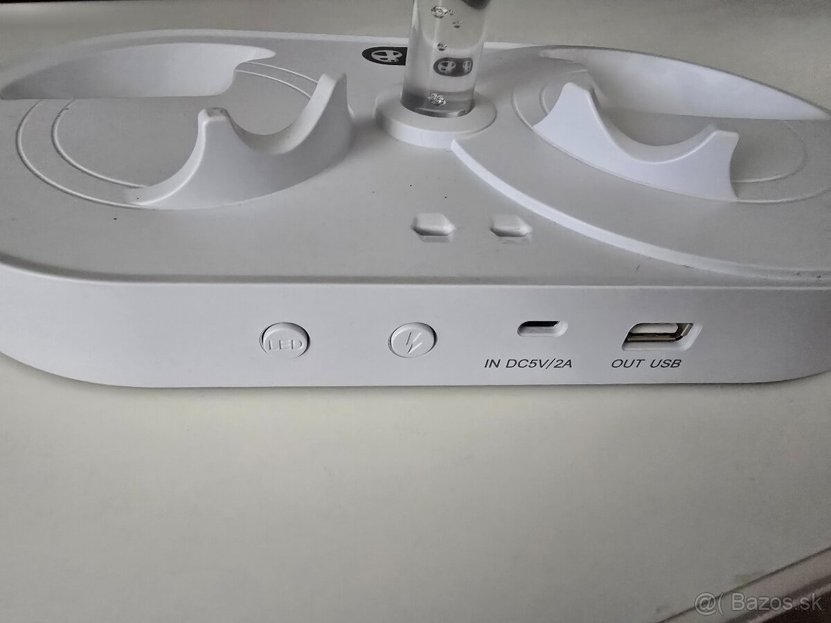 stojan na PSVR2 15e - 3