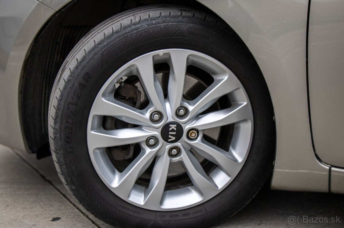 Kia Ceed SW 1.6 CRDi Gold - 3