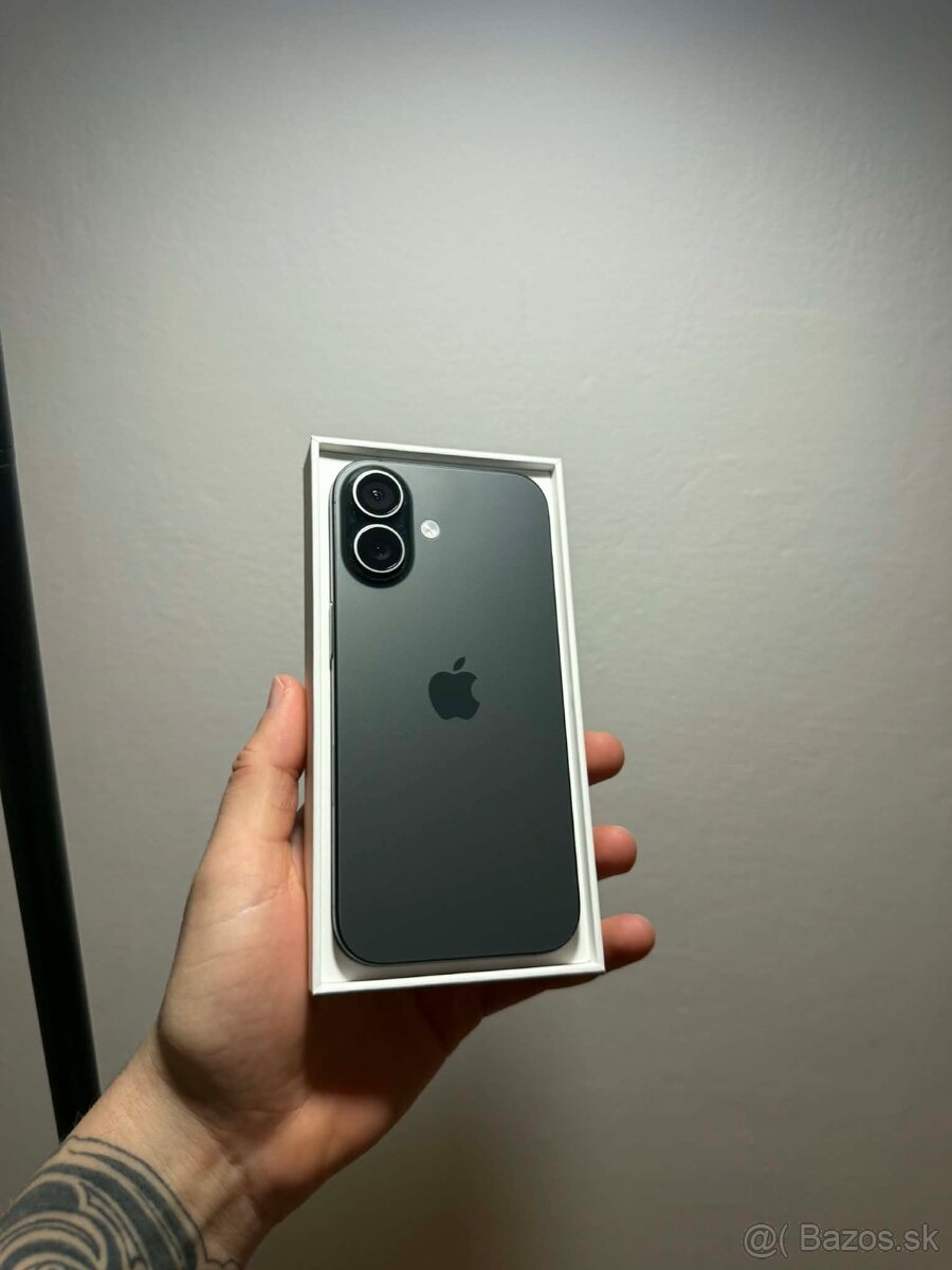 Apple iPhone 17 256GB Black - 3