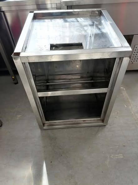 podstavec pod konvektomat - 3