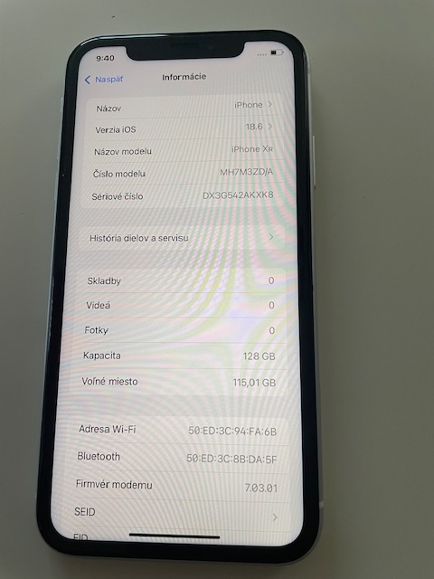 Krásny Iphone XR bielej farby 128GB batéria 100 percent - 3