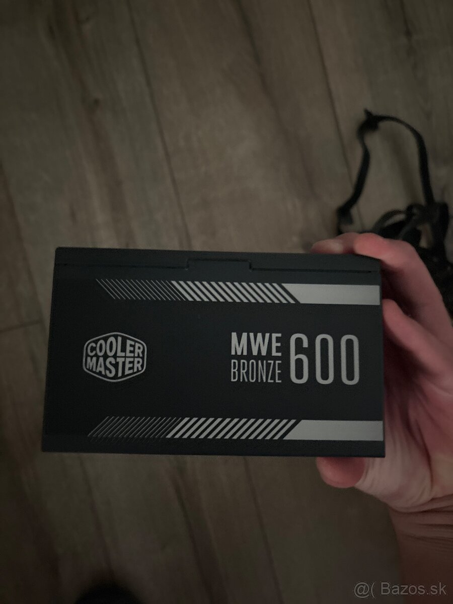 600W MWE Bronze CoolerMaster zdroj v perfektnom stave - 3