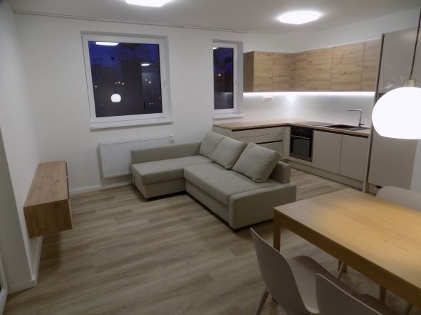 Prenájom 2-izbový byt centrum - 3