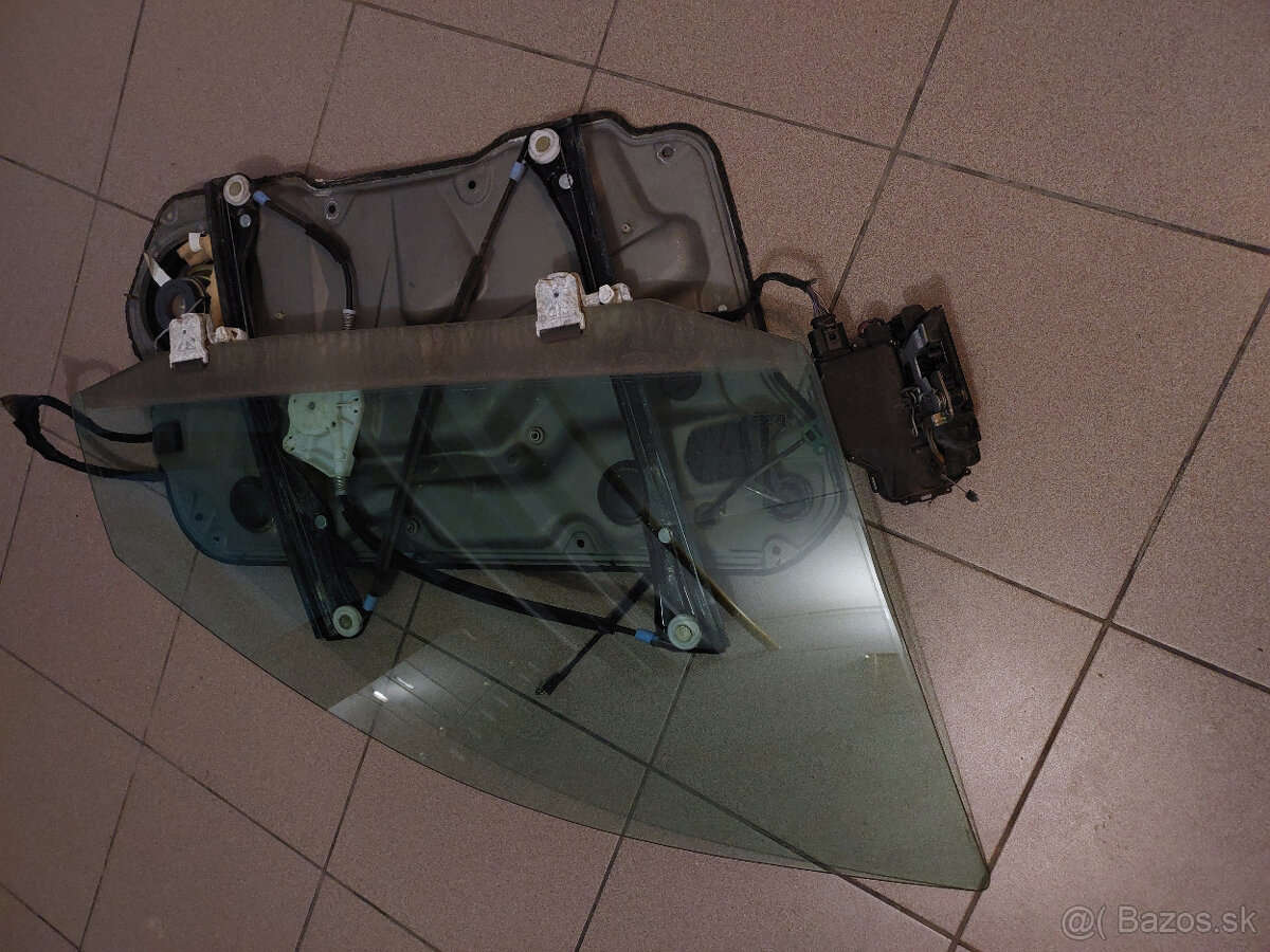 Vw Golf 4 okno plus Sťahovanie - 3