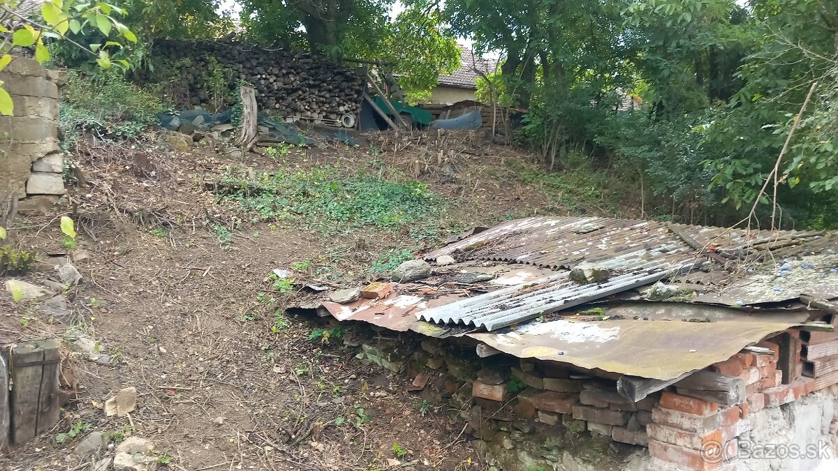 pozemek se sklepem u dukovan - 3