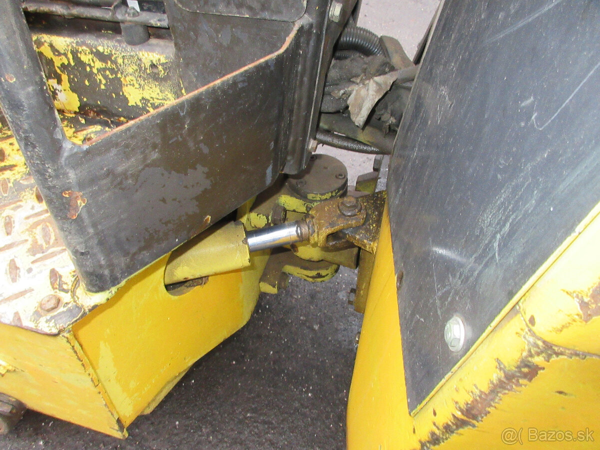 Vibrační válec Bomag BW 80 - 3