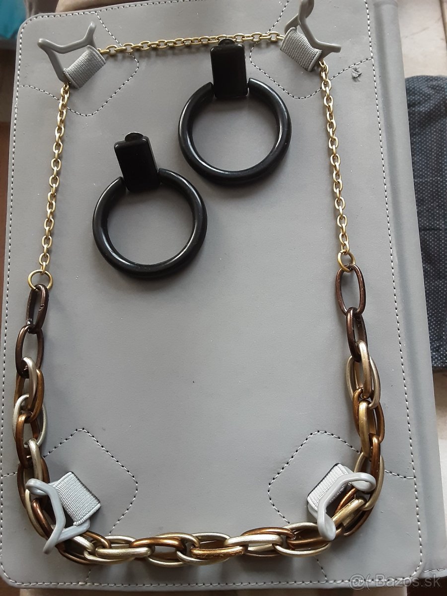 Predaj retro náhrdelníkov, náušníc, klipsní a brošní - 3