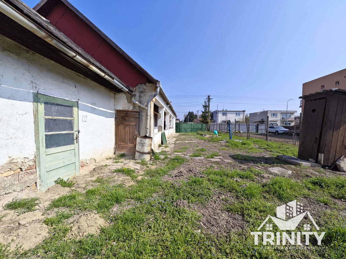 Na predaj zachovalý vidiecky rodinný dom v obci Tvrdošovce - 3