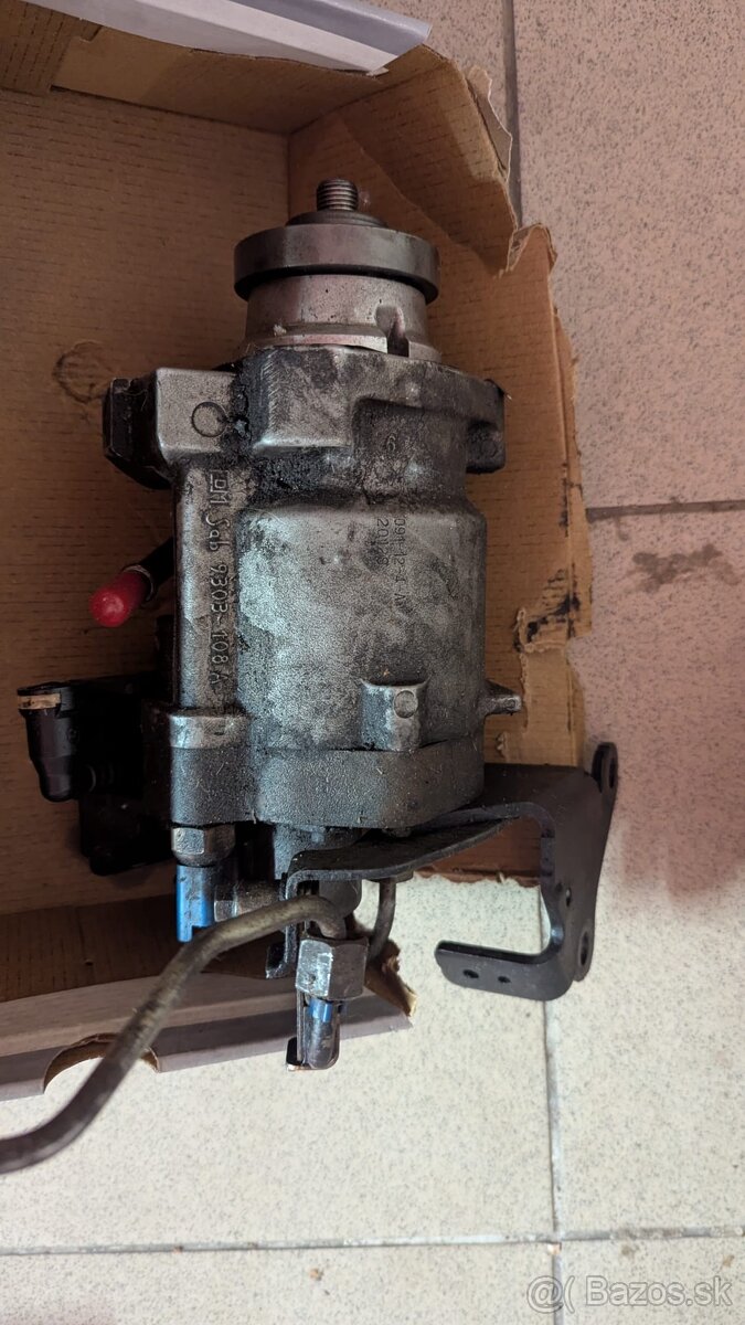 Vstreky + cerpadlo Mondeo MK3 96kw - 3