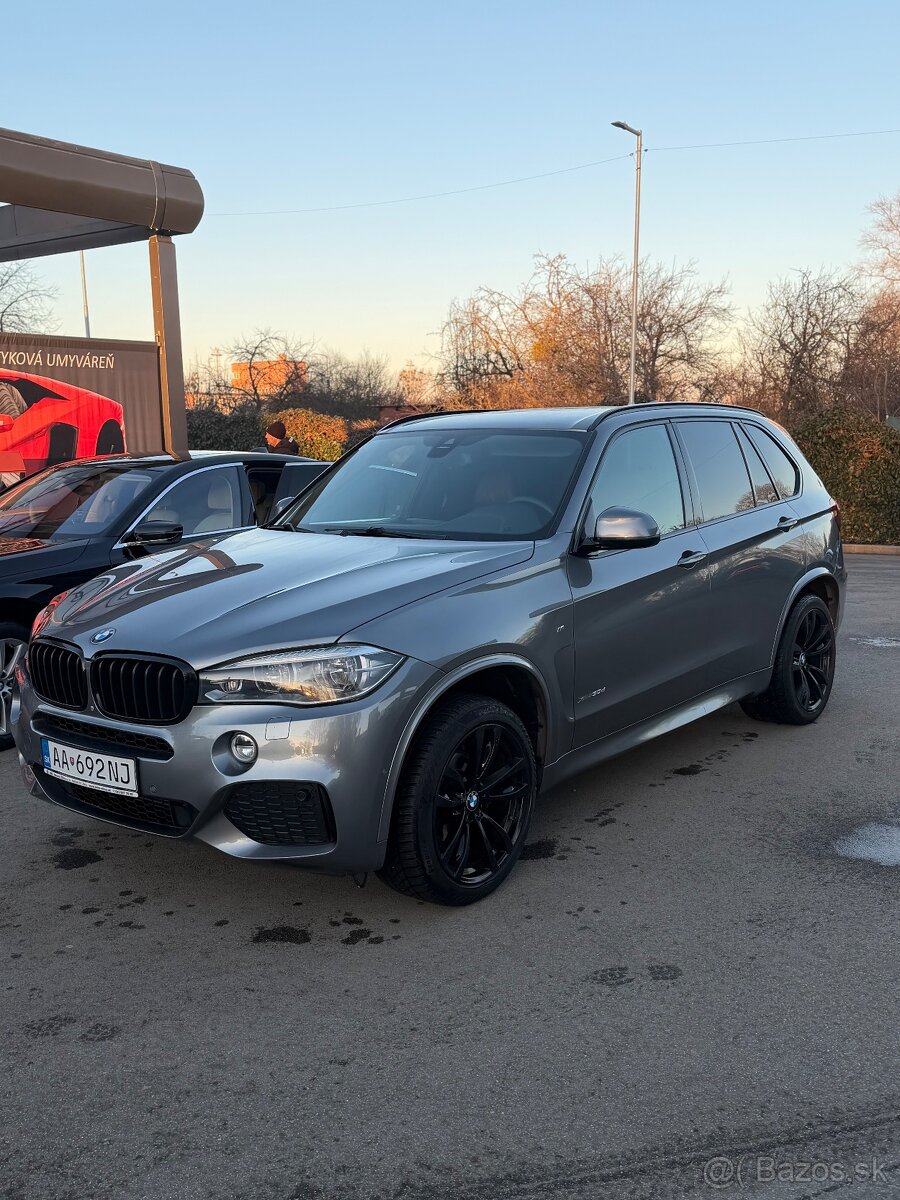 BMW x5 3.0d f15 M paket - 3