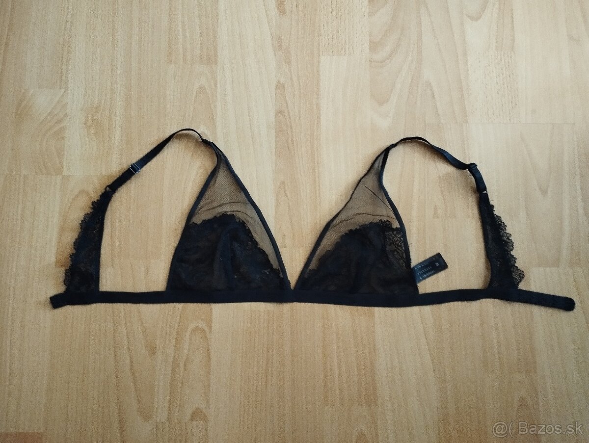 Čierna čipkovaná podprsenka Reserved - 3