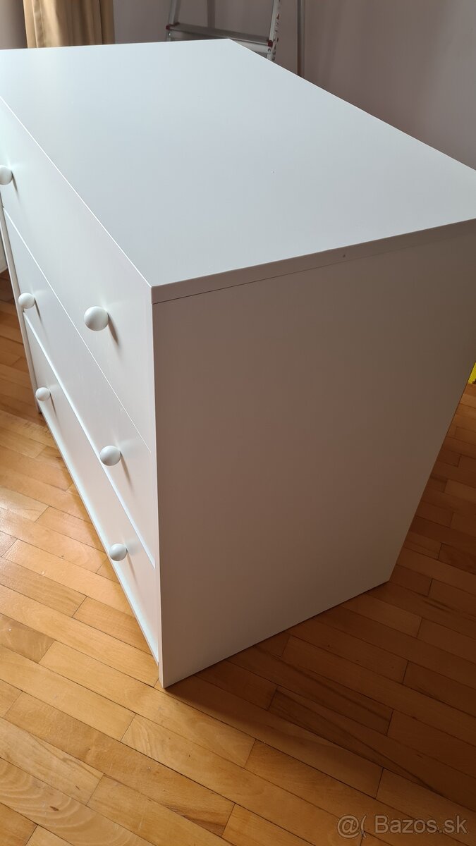 Predám detskú postieku a detskú komodu - 3