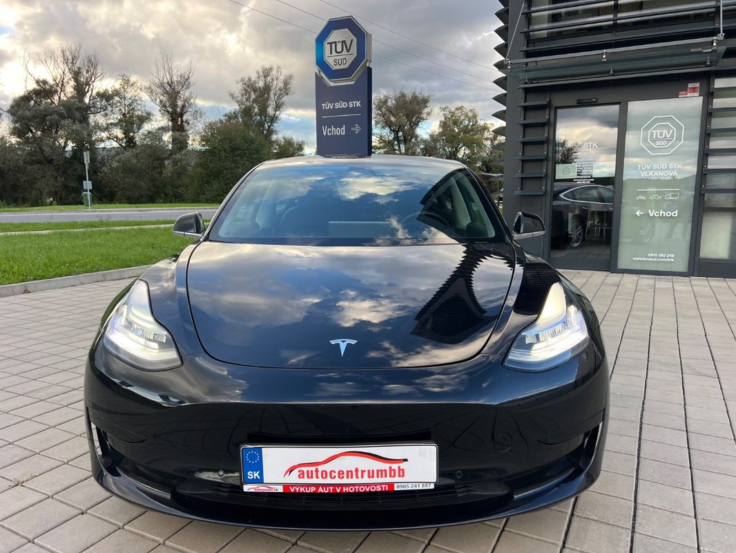 Tesla Model 3 Standard RANGE PLUS RWD - 3