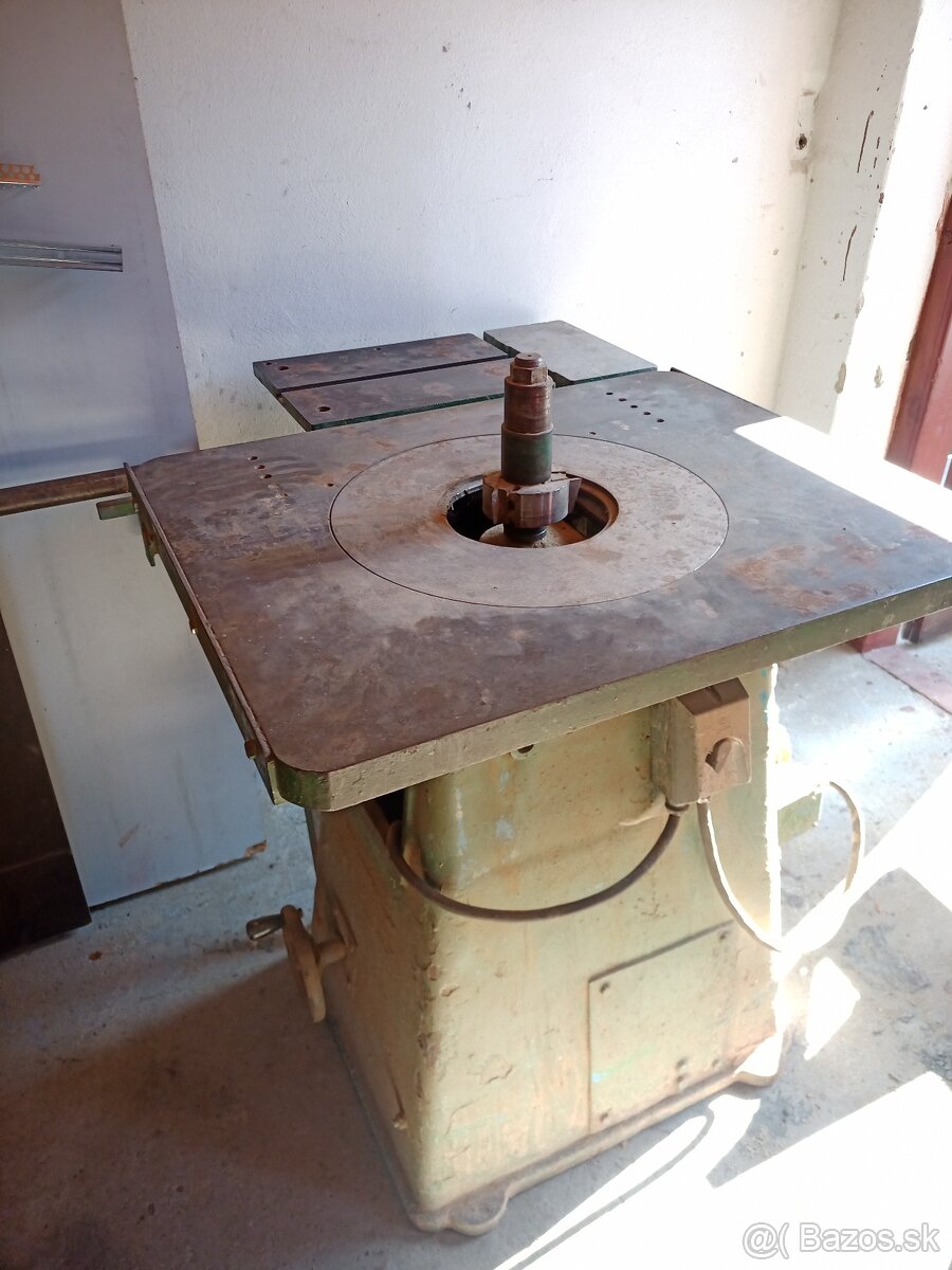 Staré, nepouživané freza, dlabačka. - 3