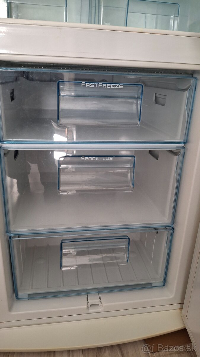 Electrolux chladnička - 3