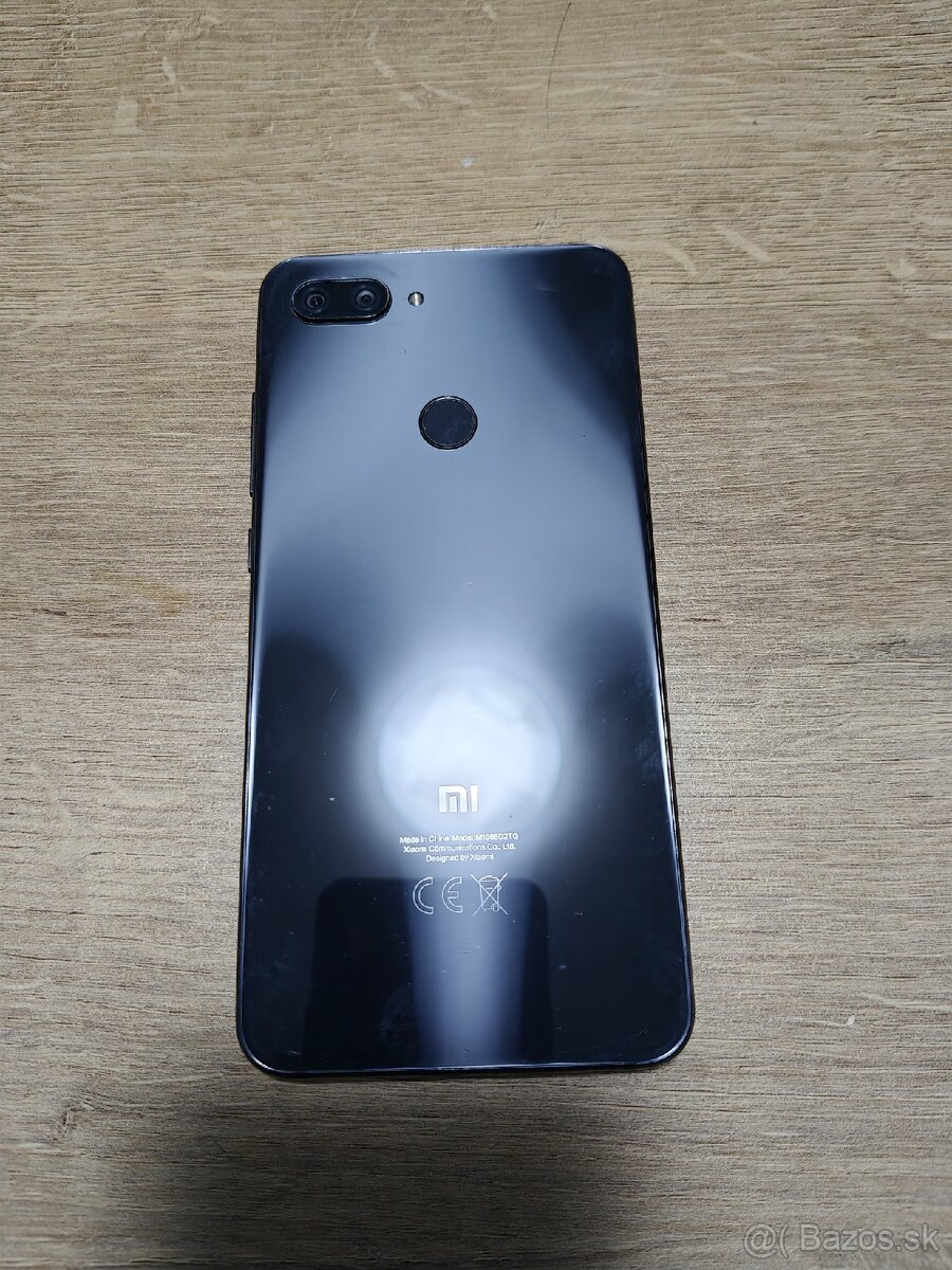 Xiaomi Mi 8 Lite 64 GB - dobrý stav - 3