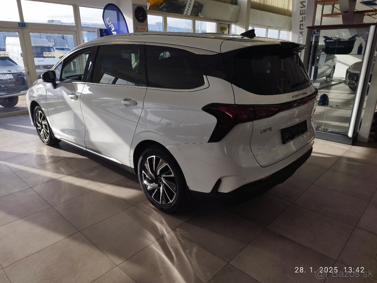 Dongfeng U-Tour FR - 3