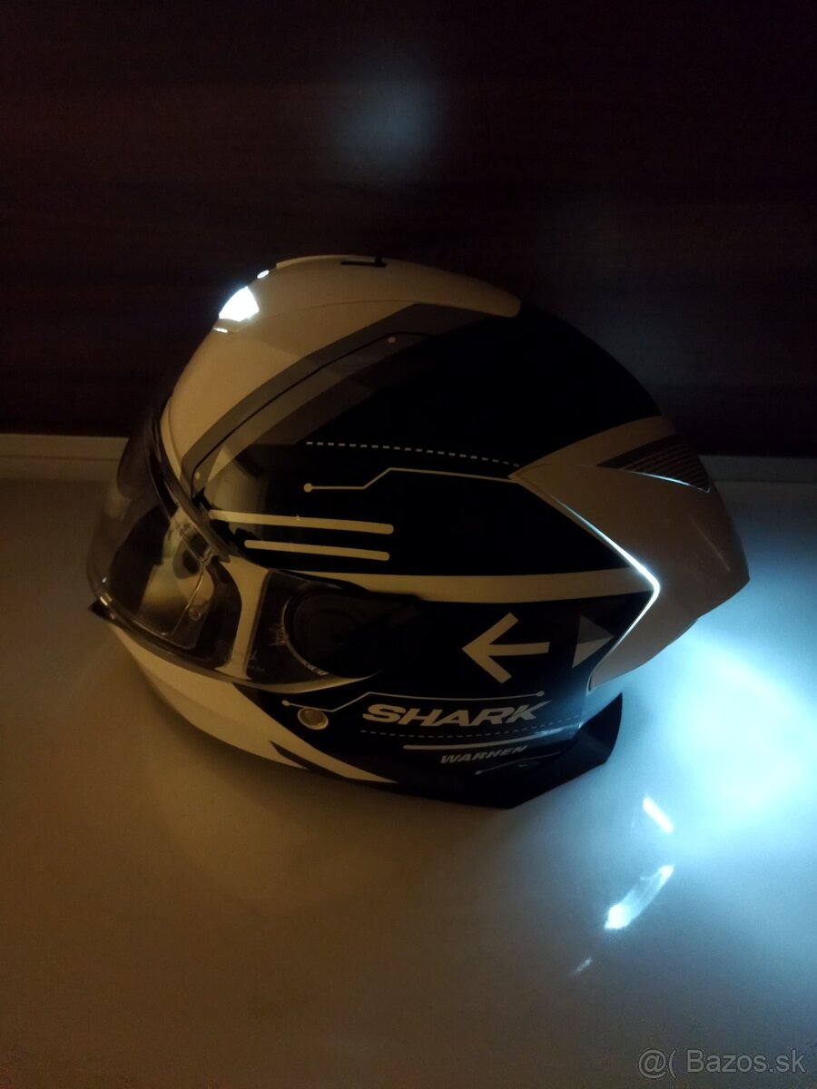 prilba SHARK - 3