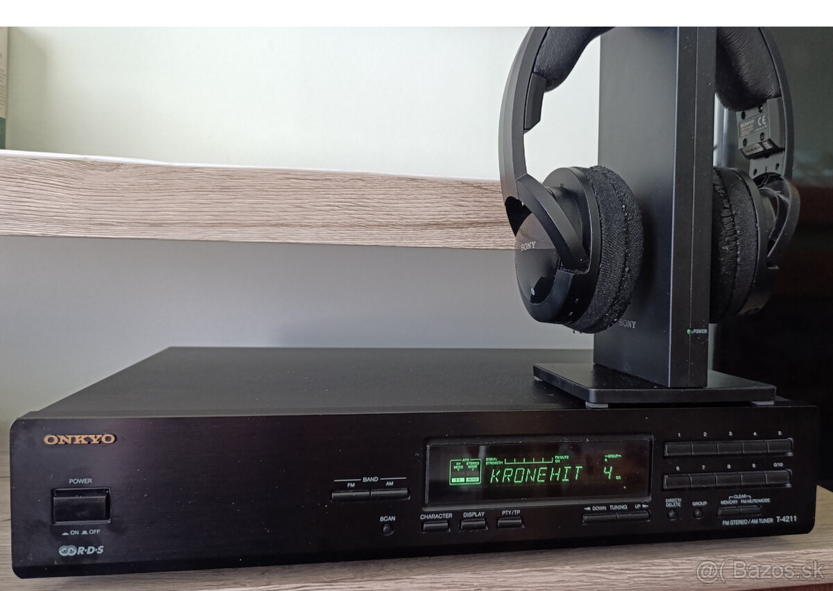 Predám kvalitný digitálny tuner ONKYO s RDS . - 3