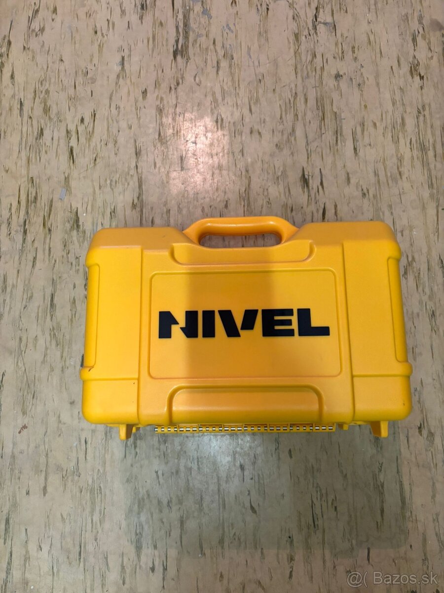 Rotačný laser NIVEL SYSTEM NL520 sada komplet - 3