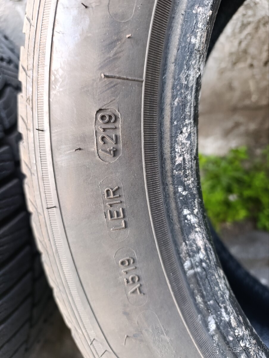 Predám zimné pneumatiky Sava 195/55R16 - 3