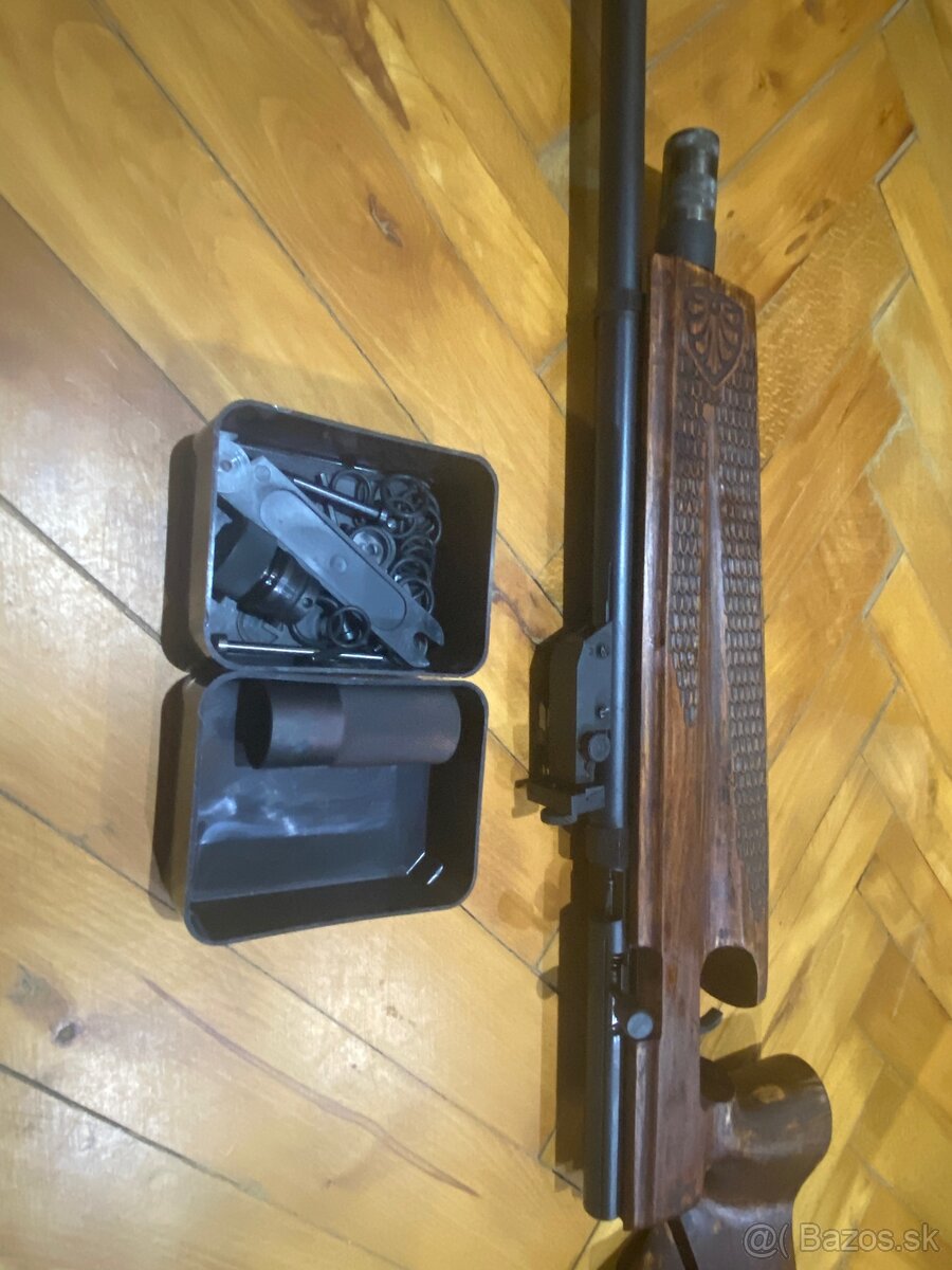 Vzduchovka Brno Tau 200 - 3