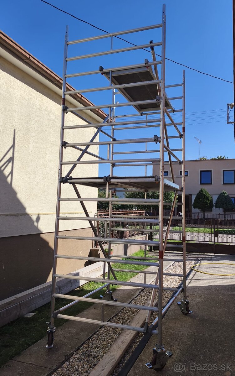 PREDAM pojazdne hlinikove lesenie Layher - 3