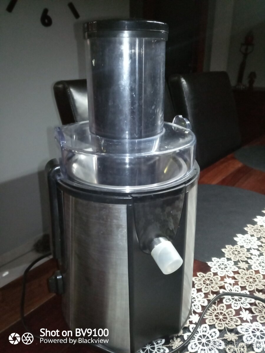 Odšťavovač ORAVA - 3