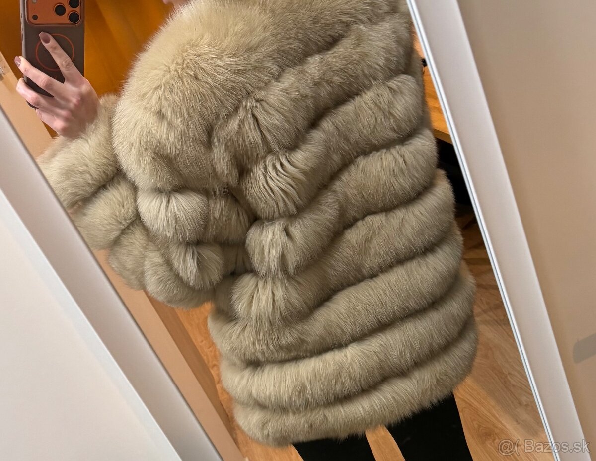 Kožuch z pravej líšky - 3