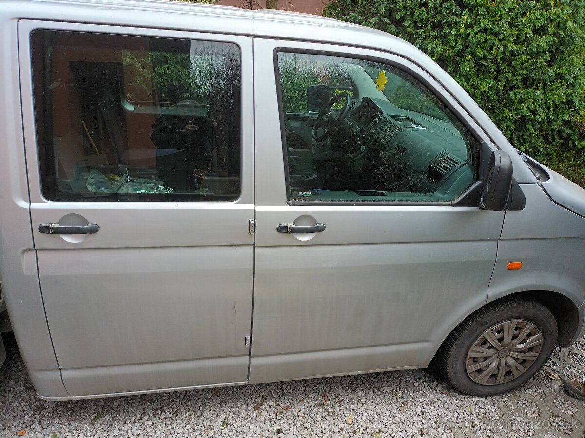 Predám VW T5 pick-up automat