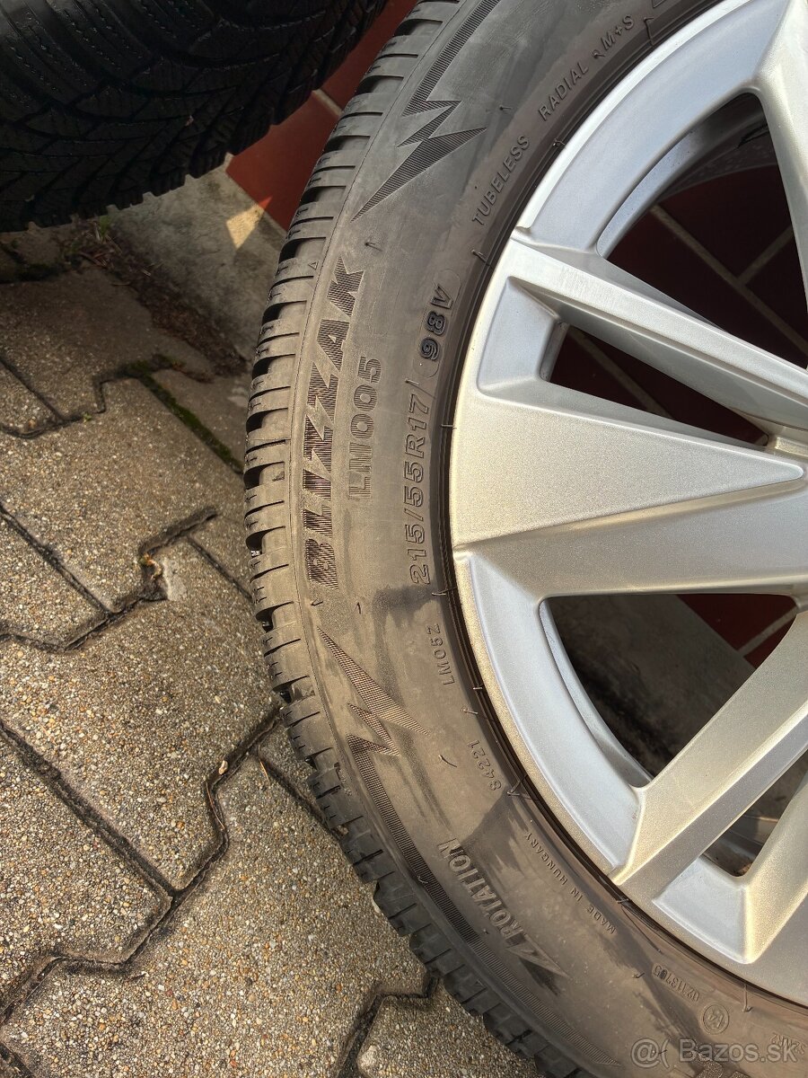 5x112 215/55 R17 SKODA KAROQ zimna sada - 3