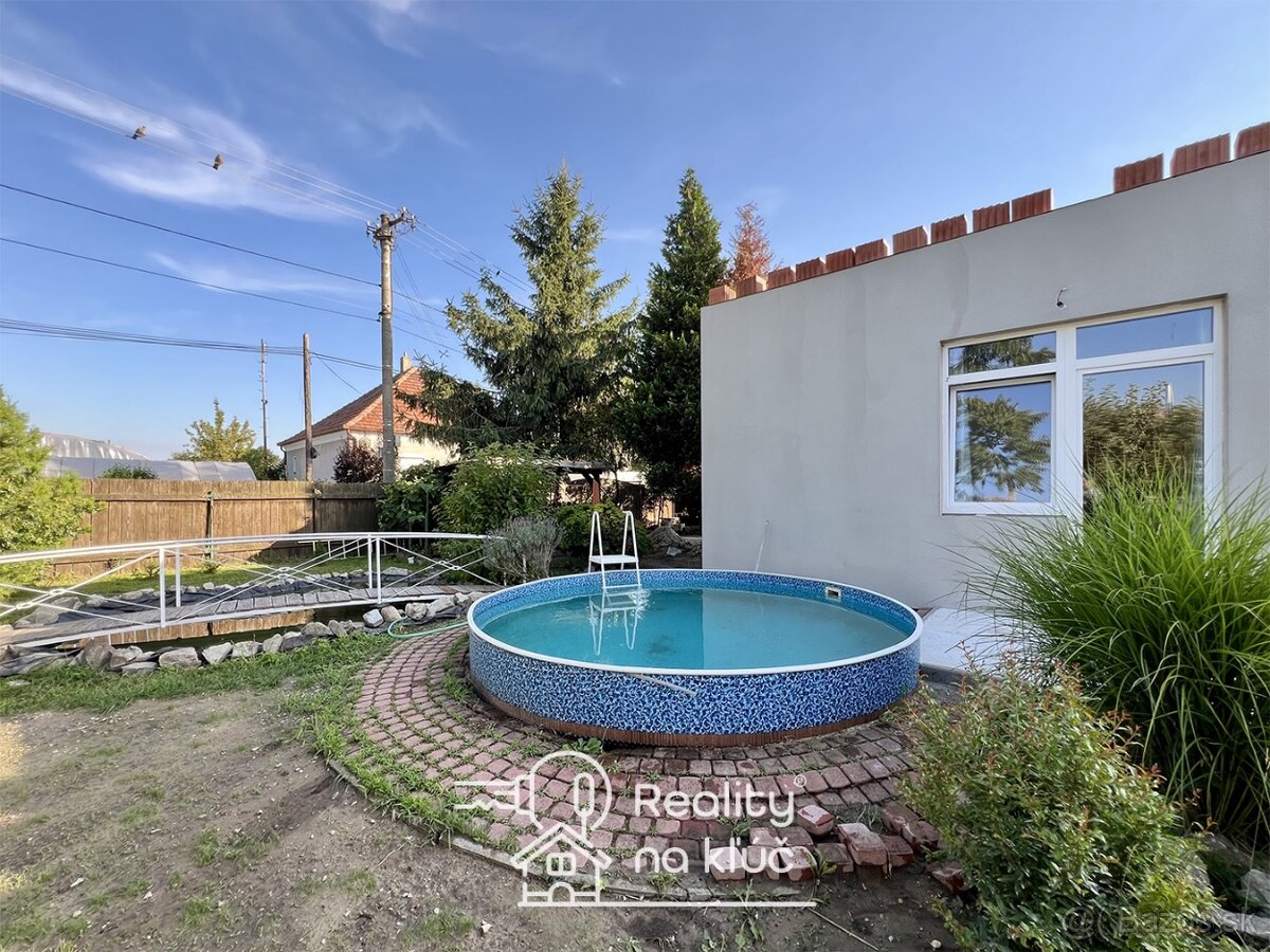 Na prenájom novostavba 3-izbový rodinný dom s bazénom a záhr - 3