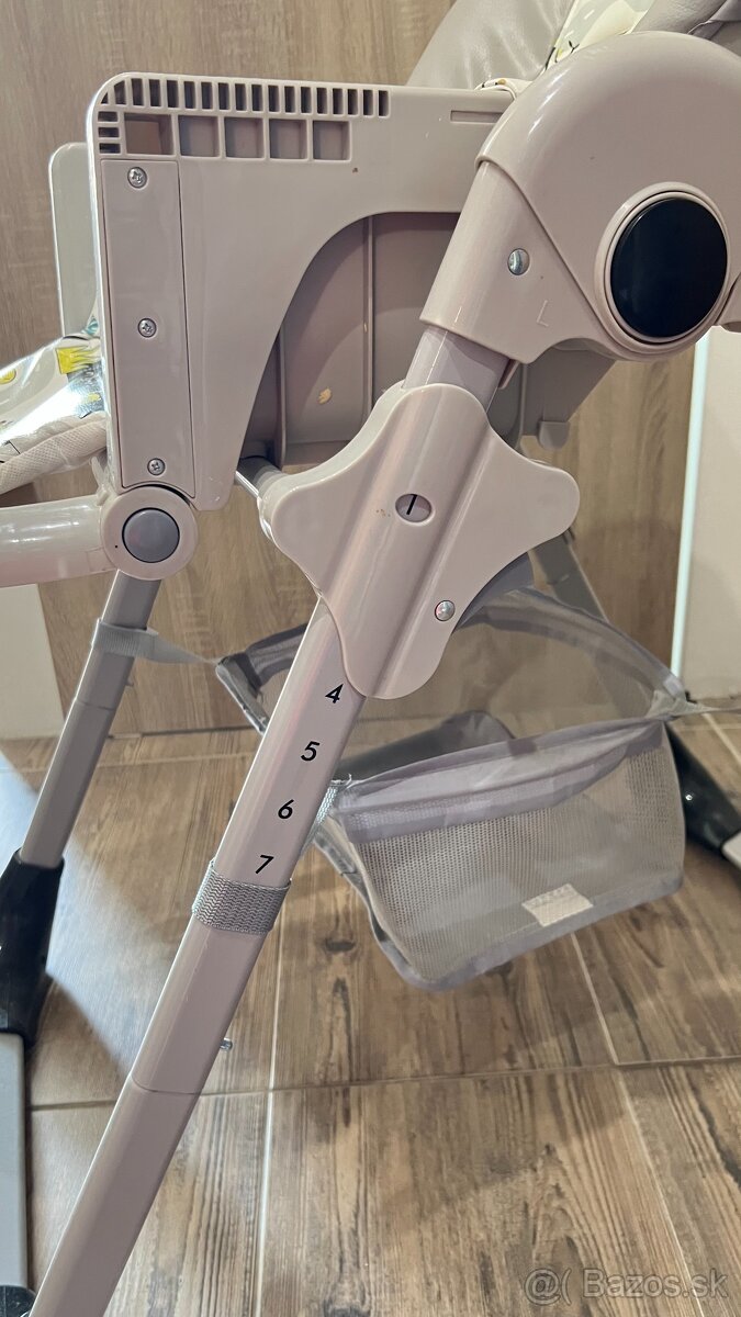 Jedálenská stolička - 3