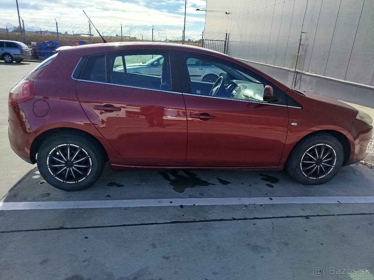 Fiat Bravo 1,4 16 V 66kW benzín r.v.2007 - 3