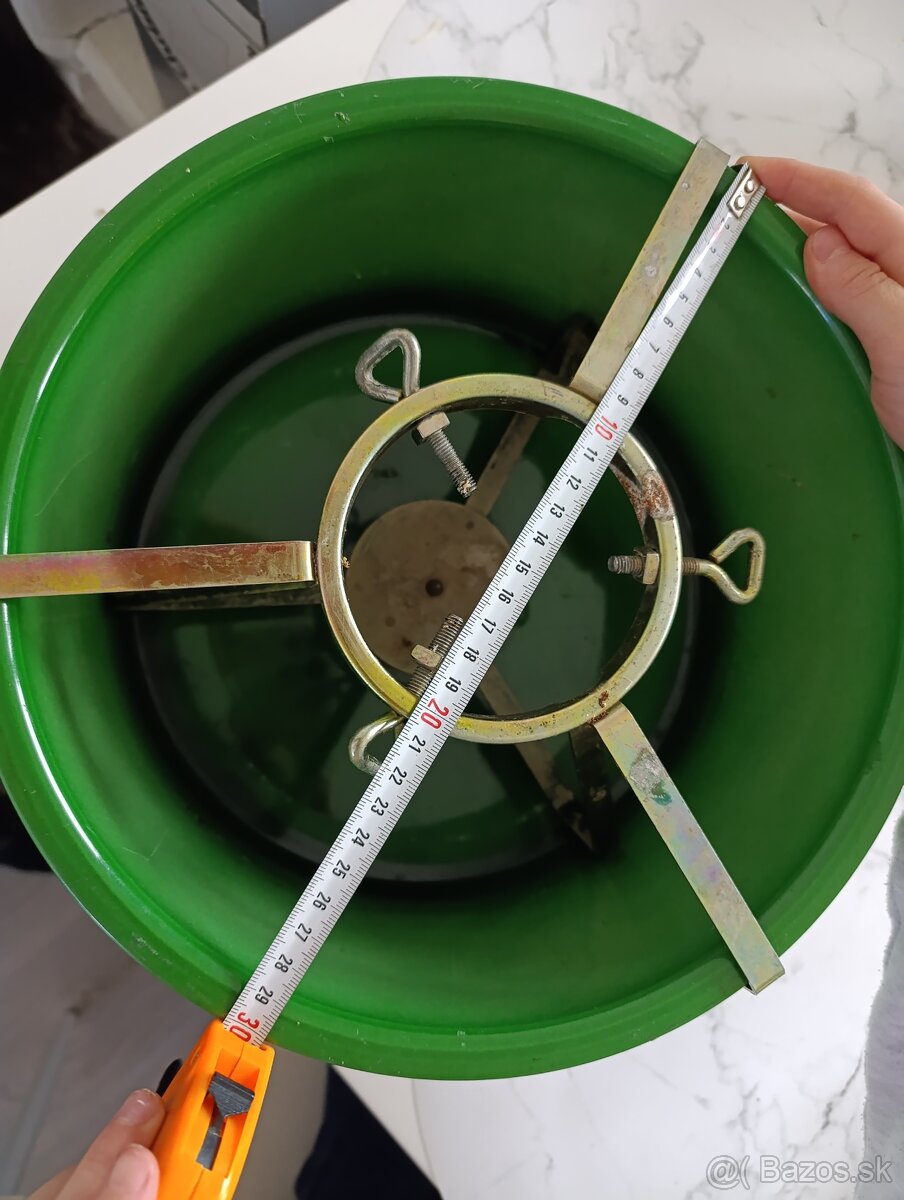 Keramicky stojan na stromček - 3