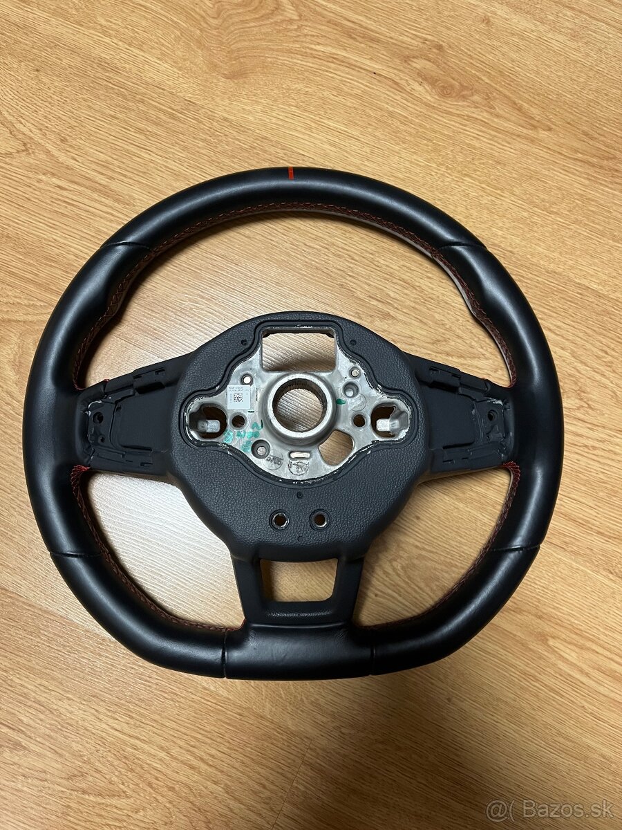 Golf 7.5 Gti volant - 3