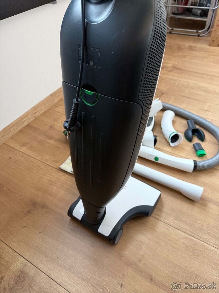 Vorwerk Kobold VK200 s príslušenstvom - 3