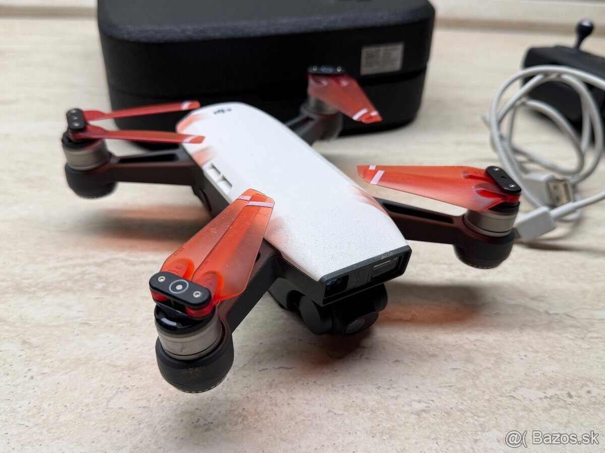 DJI Spark (Alpine White version) - 3