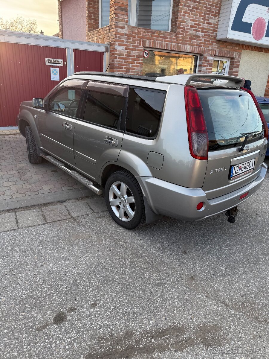Nisan X-trail 2,2 100kw 4x4 - 3