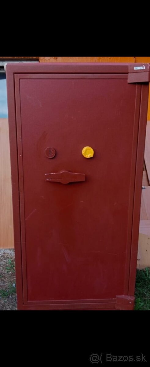 Predam pancierový trezor - 3